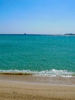 �G�������h�O���[���̊C�ƍ��l